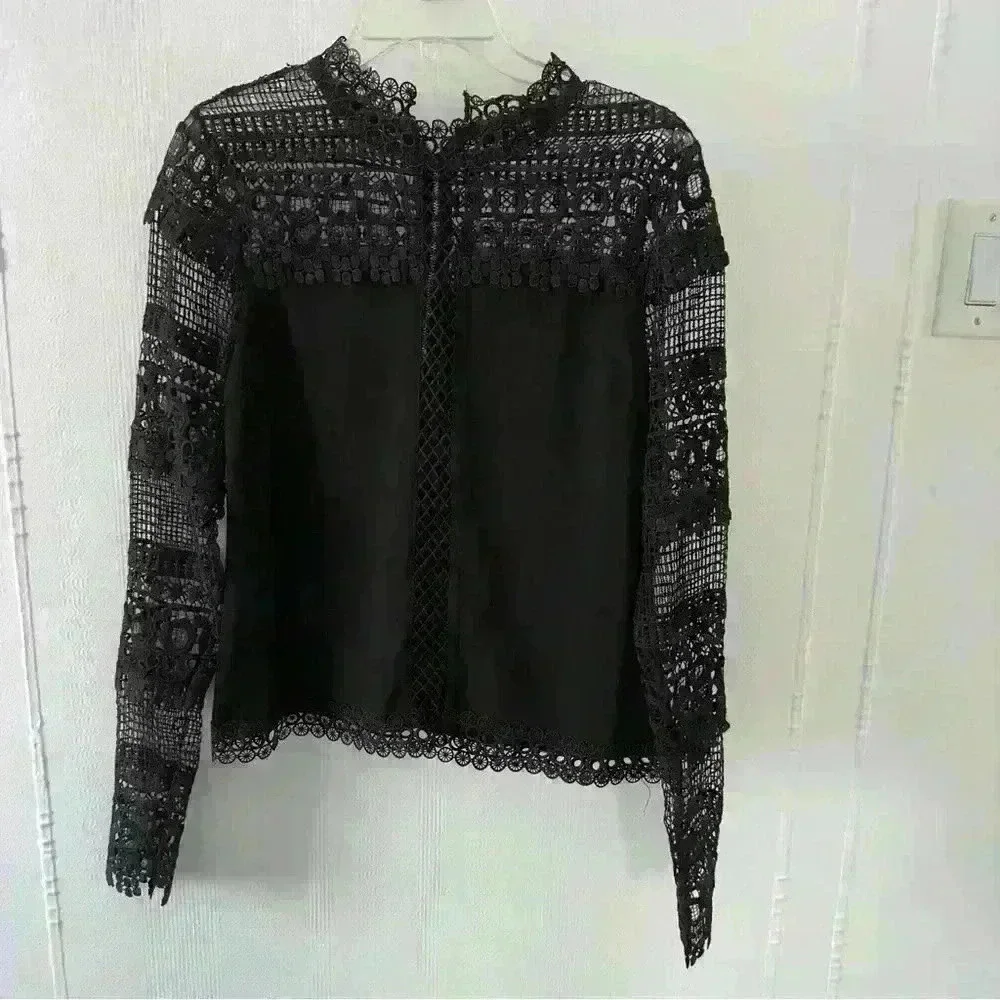 Romeo & Juliet black lace dress long sleeve top size S